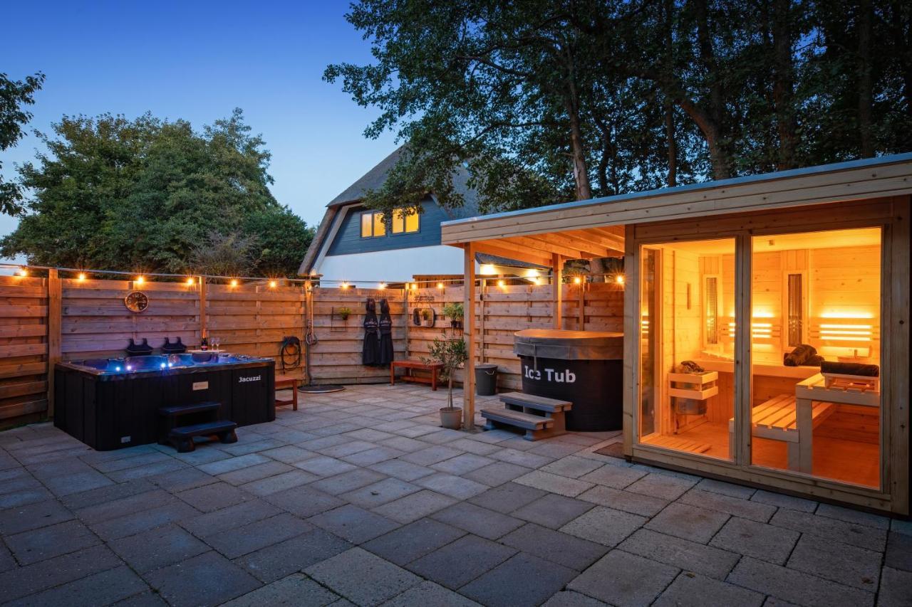 The Island Life Texel Met Jacuzzi Villa De Koog  Ngoại thất bức ảnh